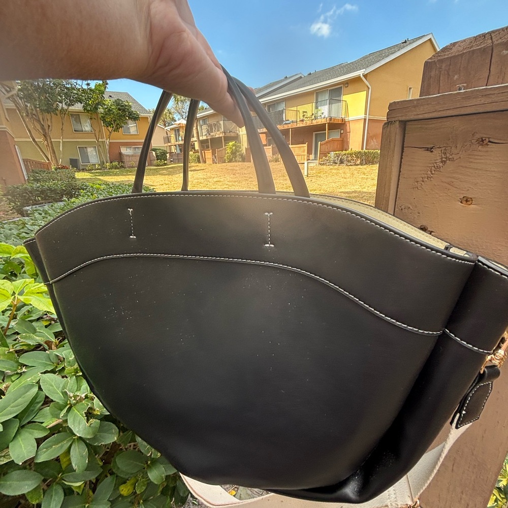 🎉NWT🎉 Anthropologie Black and Cream Shoulder Bag